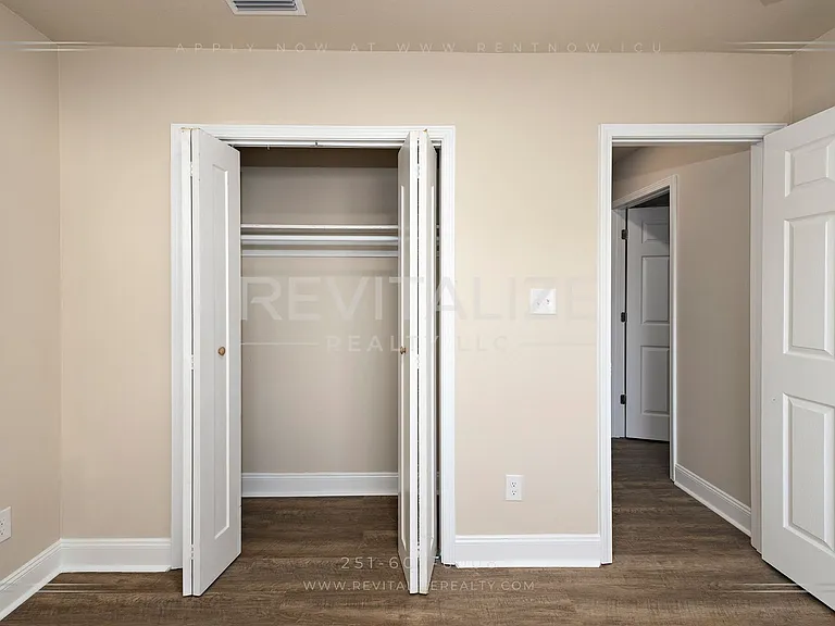 1704 McGill Ave — Photo 21