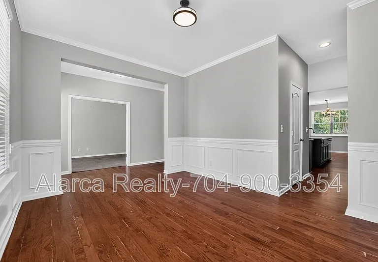 11528 Lottingly Dr — Photo 34