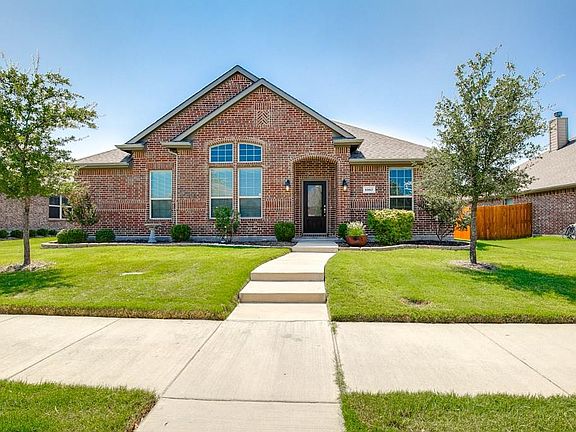2nd image of 1367 White Water Ln