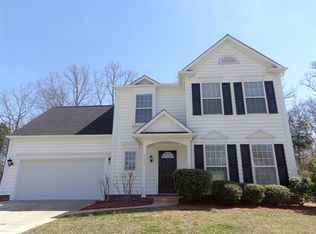 427 Clearbrook Rd, Matthews, NC 28105