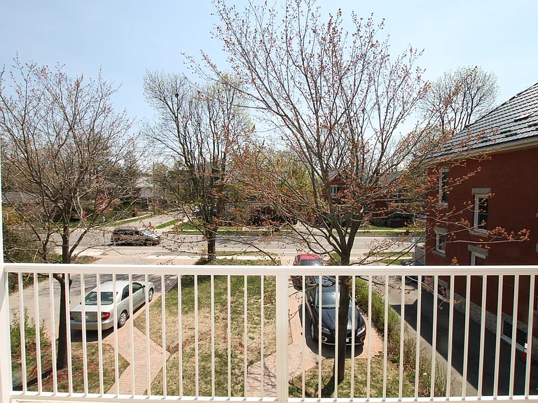 211 Paisley St #A — Photo 16
