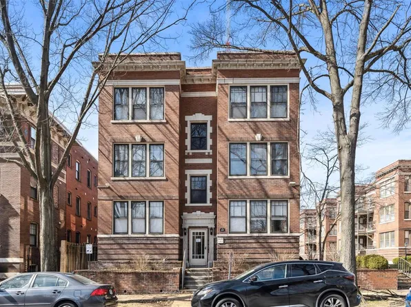 527 Clara Ave #2D-12, Saint Louis, MO 63112