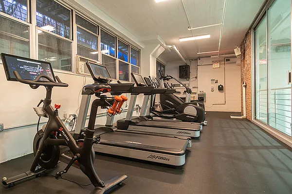 Rented by Compass | media 26