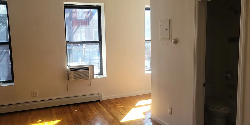 Rented by Obiajula Ugbomah, LREB | media 8