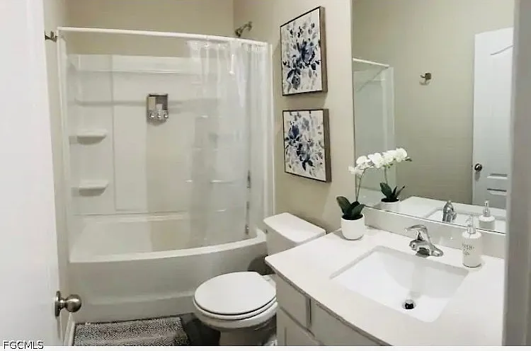 1715 Chiquita Blvd S — Photo 17