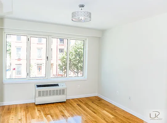 Rented by Urban Realty NYC | media 13