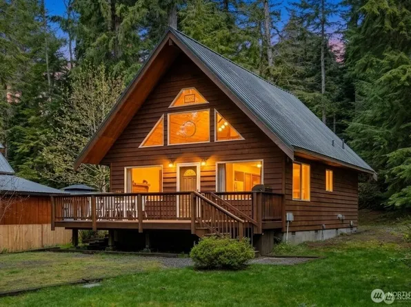 214 Paradise Dr, Ashford, WA 98304