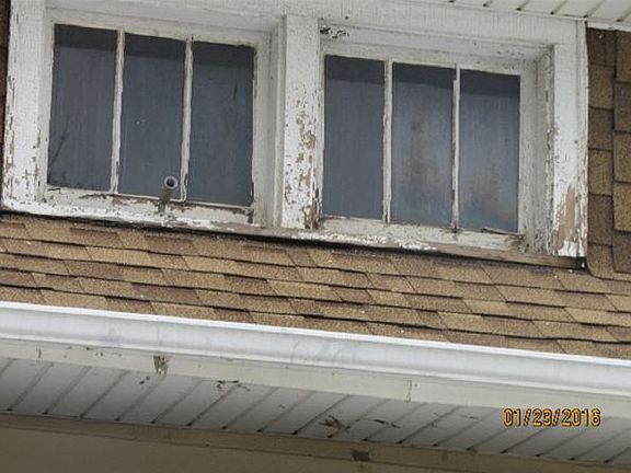 4th image of 1312 N 33rd Ave