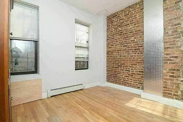 Rented by Compass | media 18