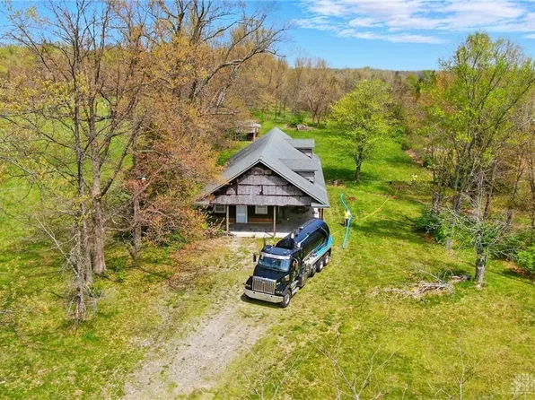 1206 Bauer Rd, Somerville, OH 45064
