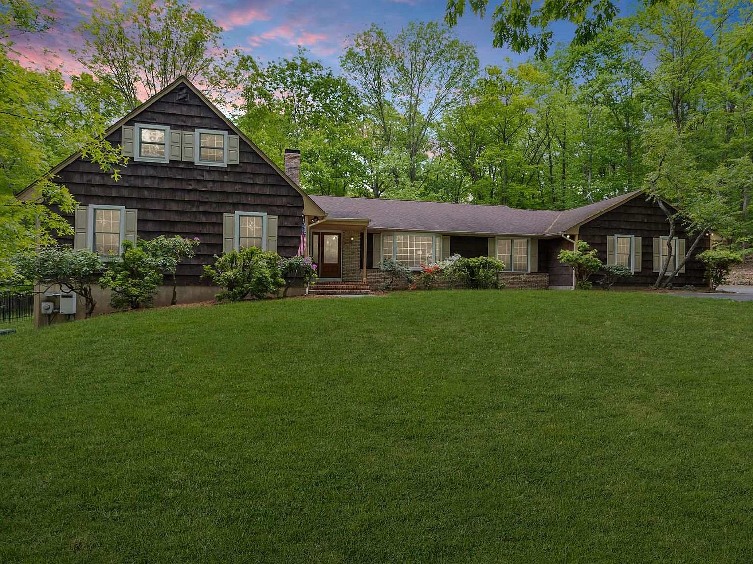 61 Carrar Dr, Watchung, NJ 07069 Zillow