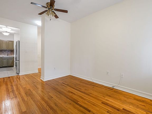 3rd image of 1949 1st Ave Unit 1D