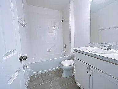 5th image of 1194 Sand Torch Cir