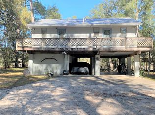 230 SE Riverside West Dr, Branford, FL 32008