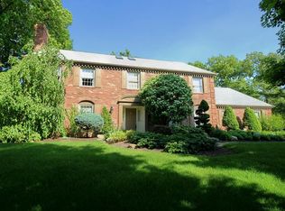 101 Brandywine Dr, Mcmurray, PA