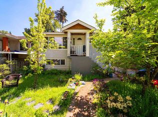3446 William St, Vancouver, BC V5K2Z6