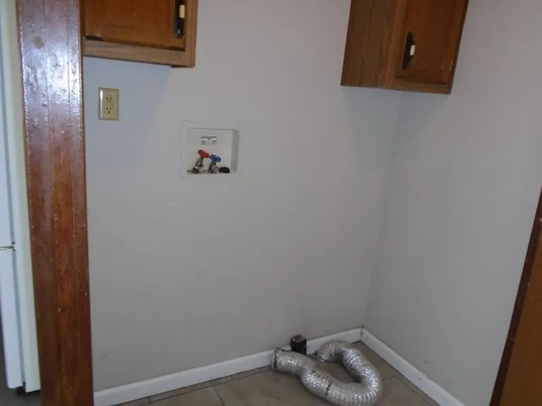 70 Ginger Ct — Photo 11