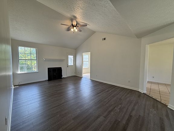 5th image of 7548 Chadwick Dr