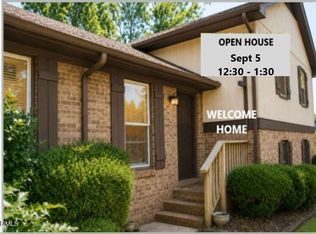 4116 Pickwick Dr, Raleigh, NC 27613