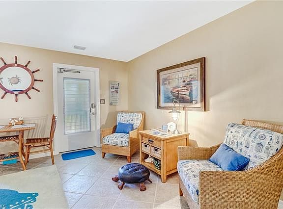 5th image of 1065 Gulf Shore Blvd N APT 213