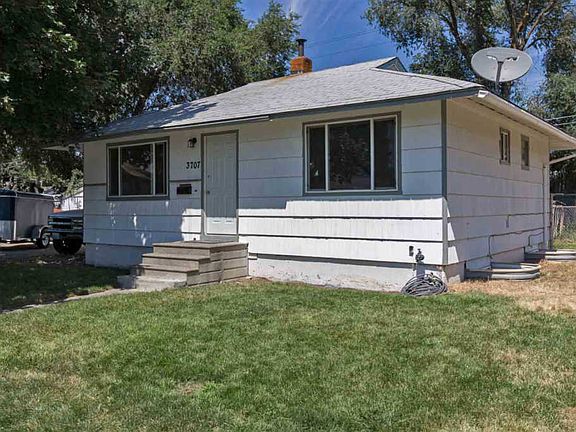 2nd image of 3707 E Buckeye Ave