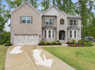 5307 Cheval Rue Ct, Suwanee, GA 30024