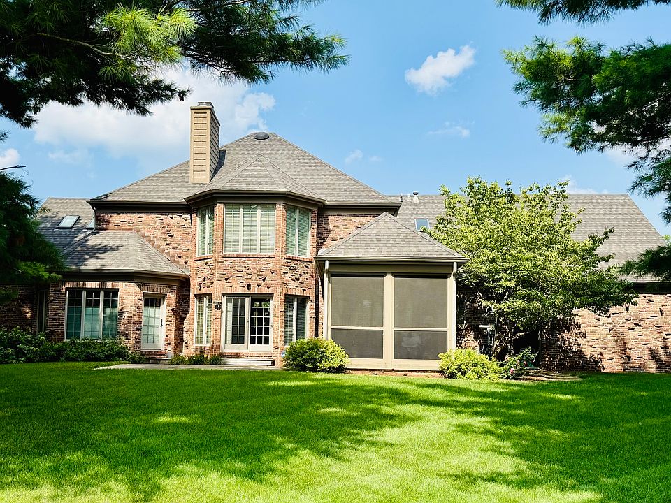 2nd image of 4011 Pinecrest Dr