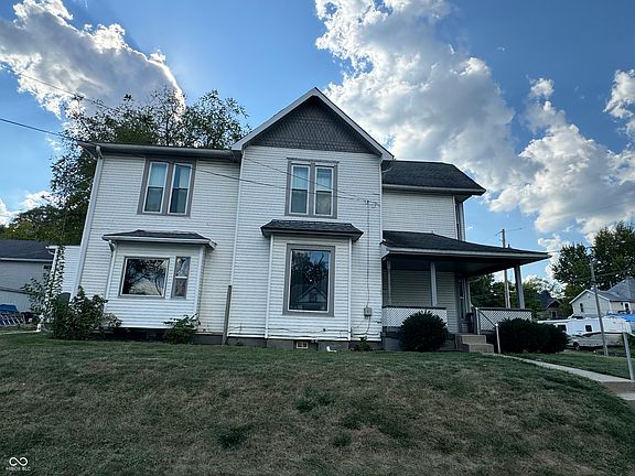 2nd image of 1523 E Jackson St