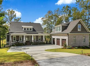 1046 Peninsula Xing, Evans, GA 30809