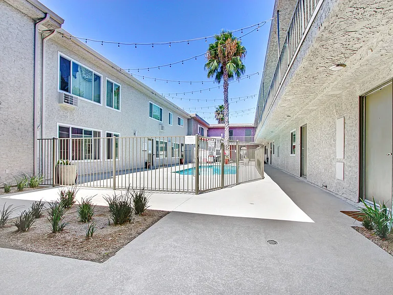 The Seville Apartments — Photo 26