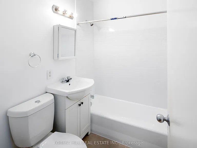 291 Avenue Rd #507 — Photo 12