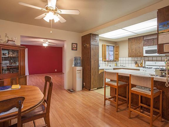 4th image of 4668 Parkwest Dr