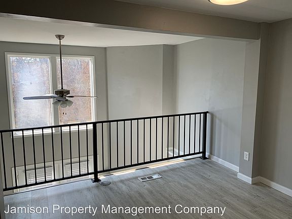 5th image of 7320 Pebblestone Dr APT C