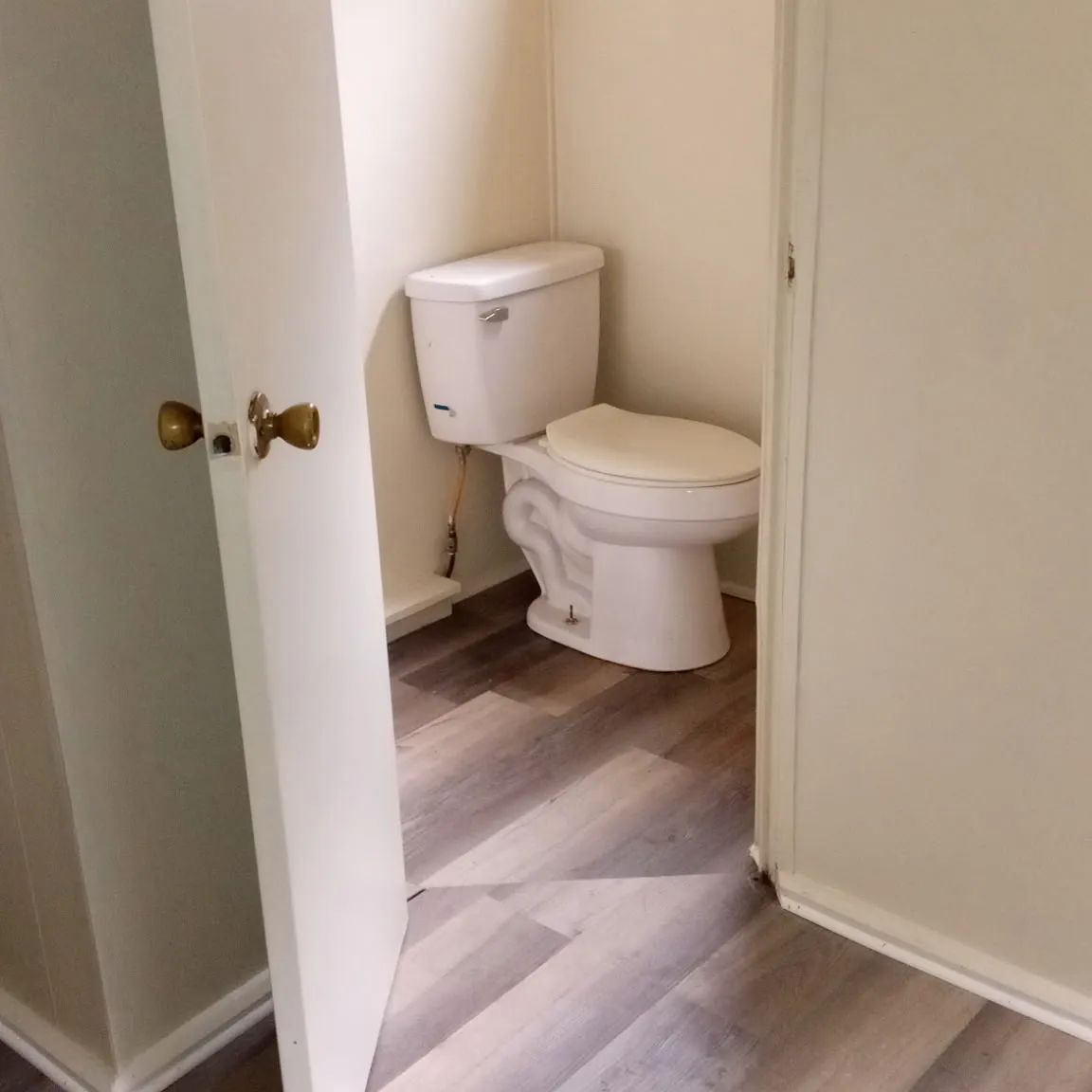 2 bed, 750 sqft, $1,200 — Photo 1
