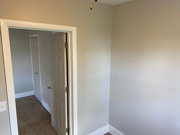 5th image of 3729 N Vincent Ave