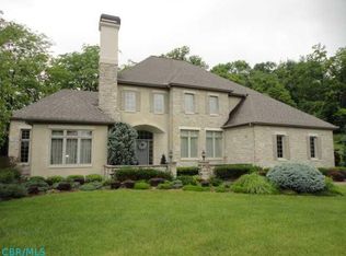 136 Merywen Cir, Granville, OH 43023