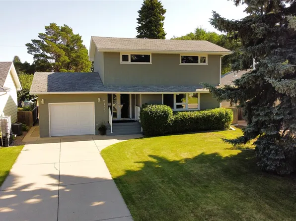 2133 McKinnon Avenue, Saskatoon, SK S7J 1N3