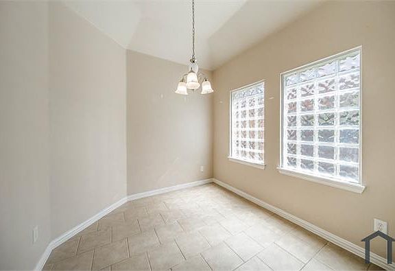 5th image of 6813 Mason Dr