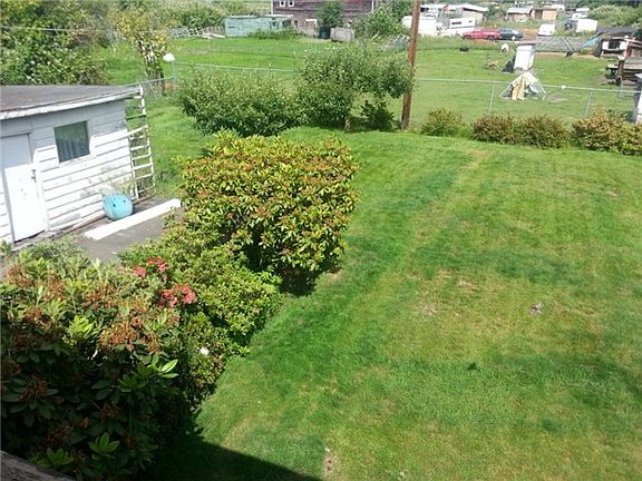 4th image of 1923 51st Ave SE