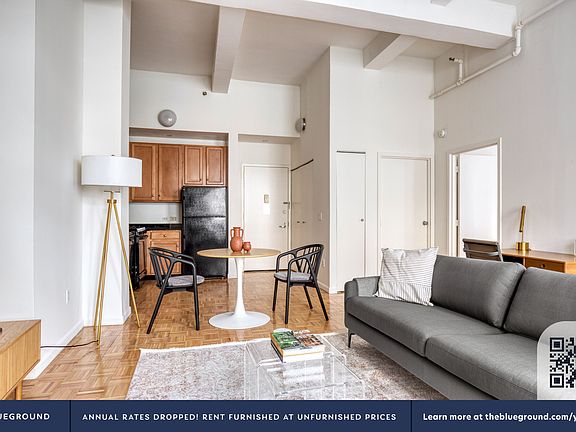 3rd image of 85 John St APT 13M