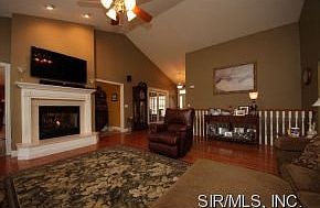 5th image of 215 Eden Park Blvd