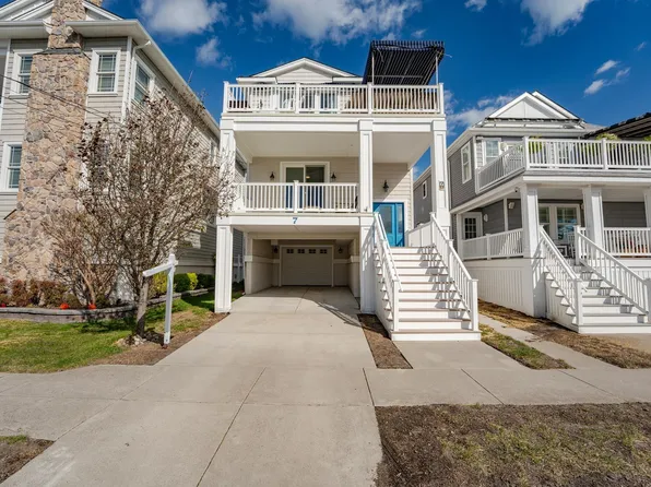 7 W 11th St, Ocean City, NJ 08226