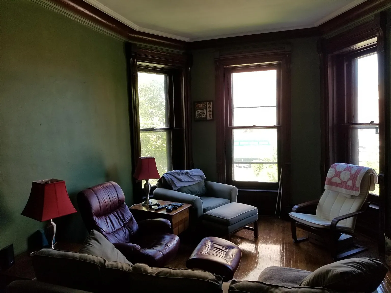 1 bed, 950 sqft, $1,150 — Photo 4