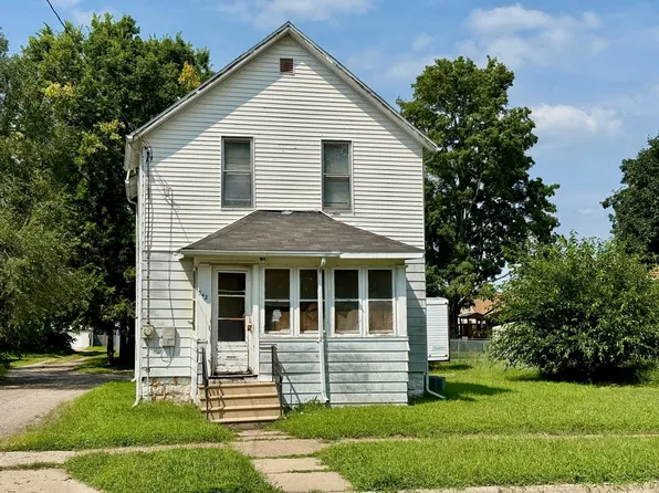 542 Kern St, Waterloo, IA 50703