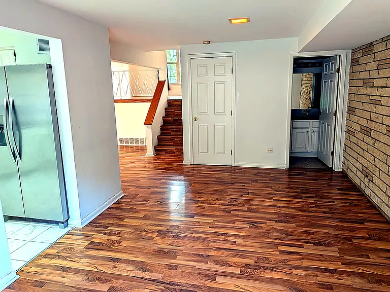 386 Dover Ln #1 — Photo 5