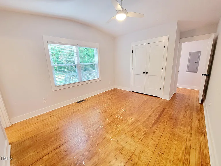 805 Coleman St — Photo 14