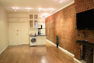 Rented by Misra Group Real Estate