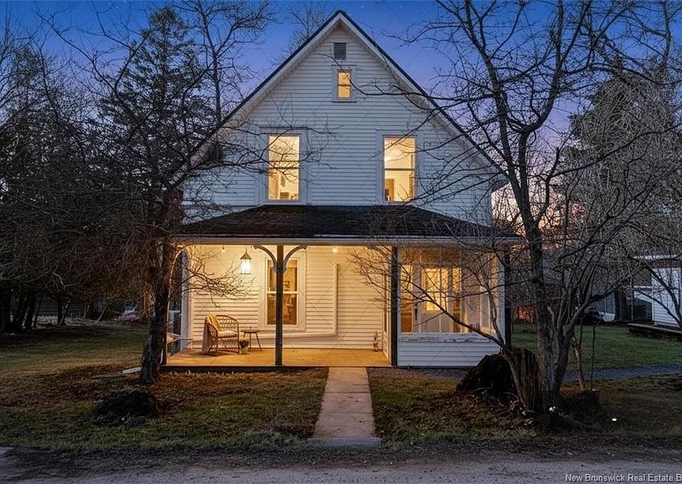 1st image of 31 Dutch Point Rd