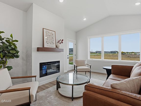 2nd image of 4125 Haven Ct