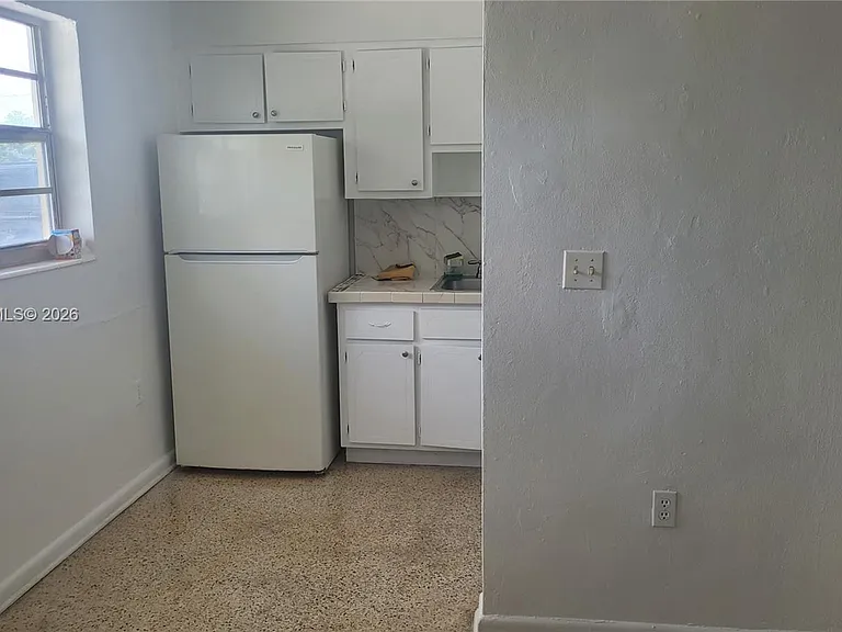 720 NW 27th Ct #5 — Photo 10